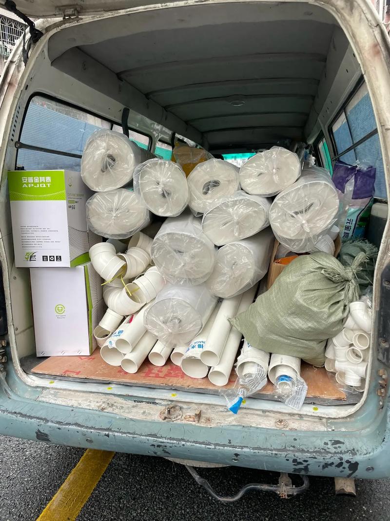 水泥黄沙：建筑行业的生命力与挑战